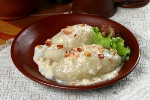 Gdzie zjeść w Druskiennikach? Najlepsze restauracje i dania, które musisz spróbować
