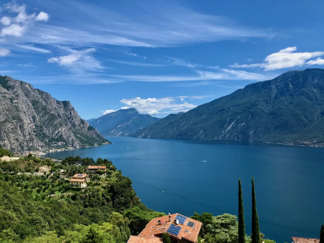 Najlepsze atrakcje nad jeziorem Garda, które musisz zobaczyć